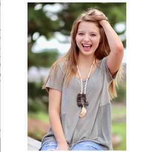 Palm Bead Oyster Shell Necklace